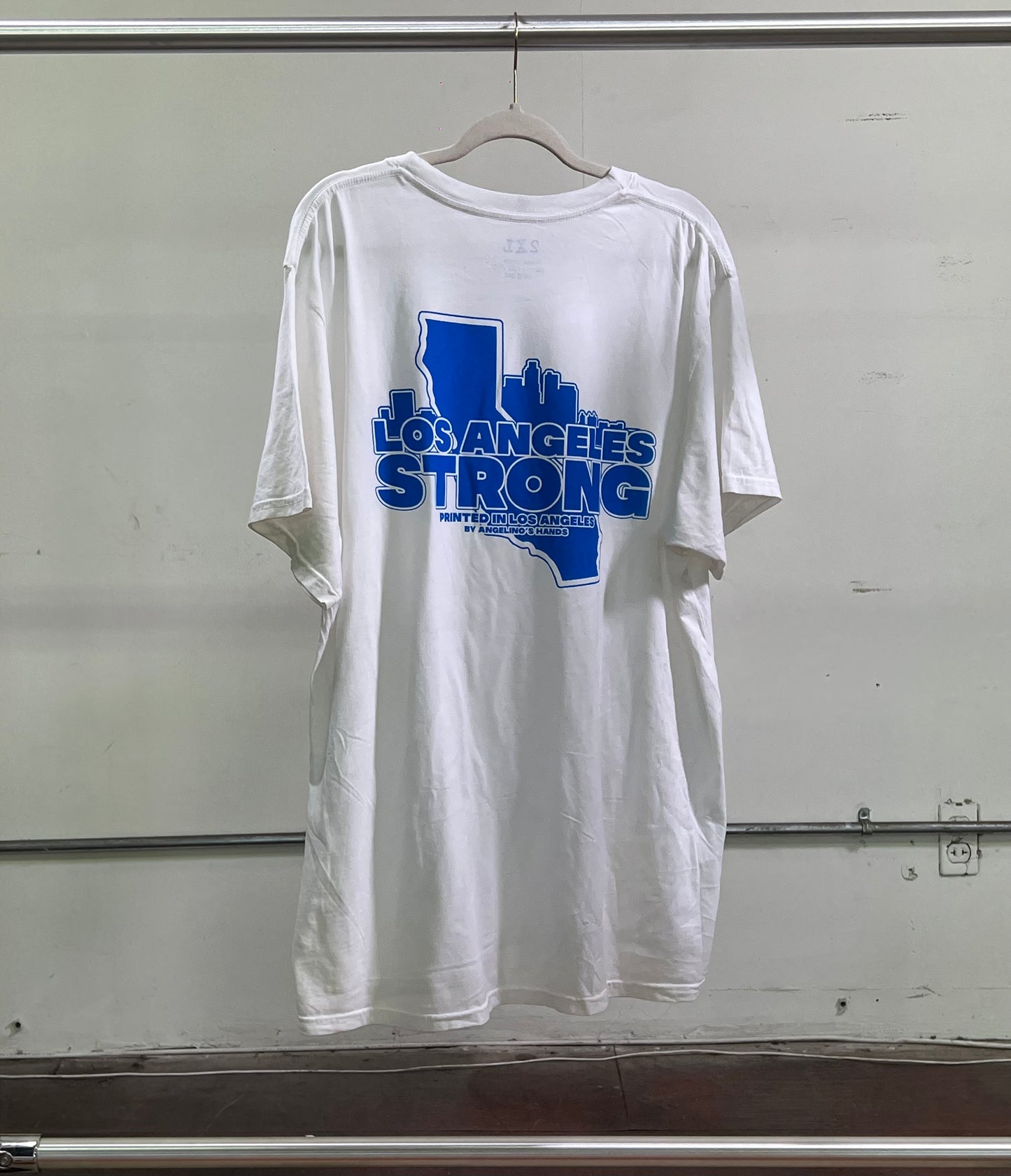 LOS ANGELES STRONG TEE: LA FIRE RELIEF